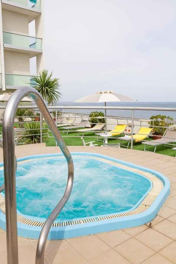 Hotel Igea Spiaggia Bellaria-Igea Marina Exteriér fotografie